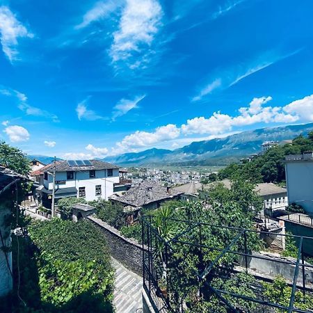 Hida Guest House Gjirokastër Exteriör bild